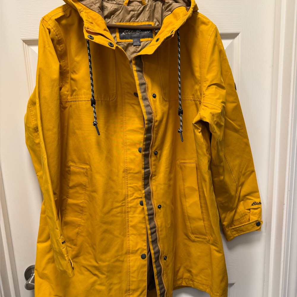 Eddie Bauer Women's Bright Yellow Hooded Rain Trench